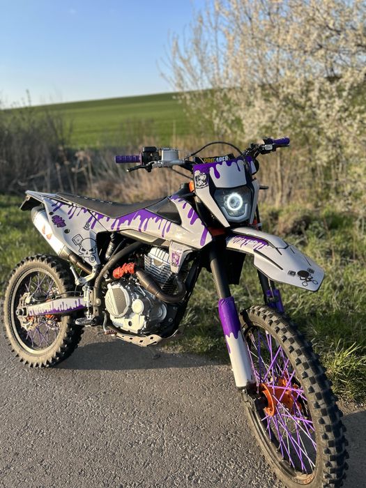 Обміняю !!! кові адванс 250