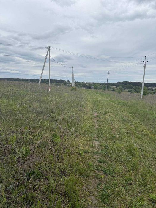 Продам ділянку 10 соток під житлову забудову в с.Мироцьке
