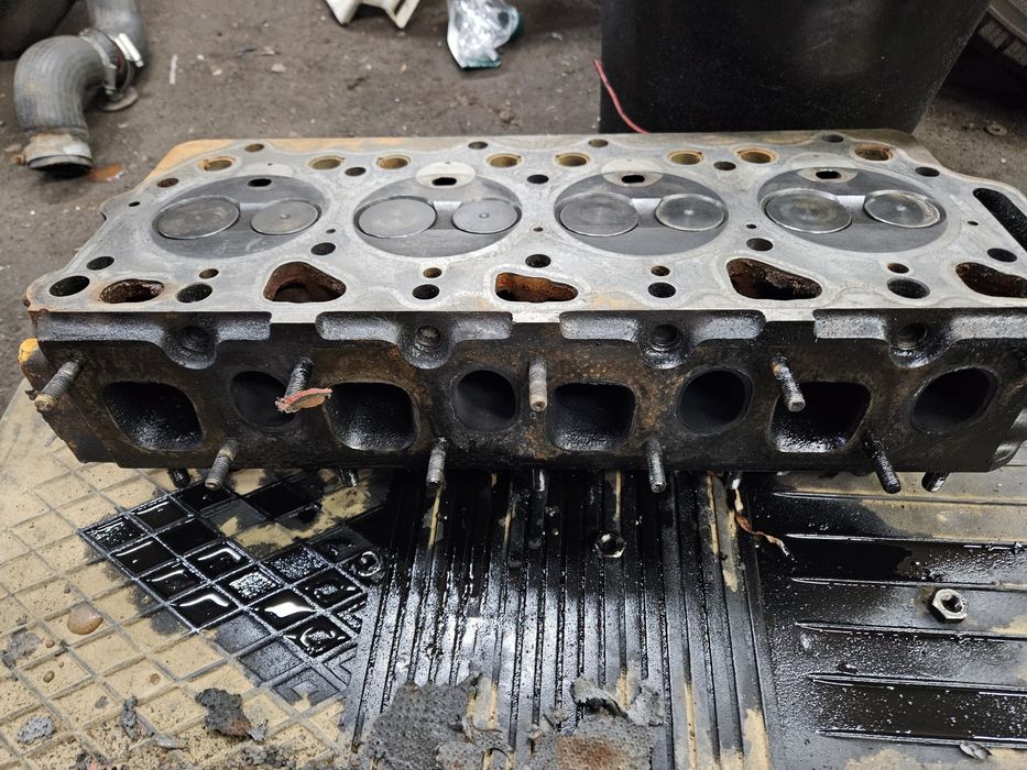 Głowica silnika Andoria Lublin