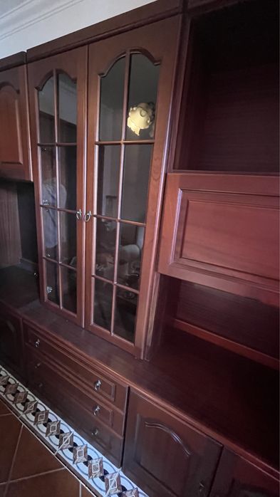 Móvel de sala em madeira