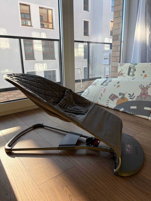 Bujaczek babybjorn Bliss