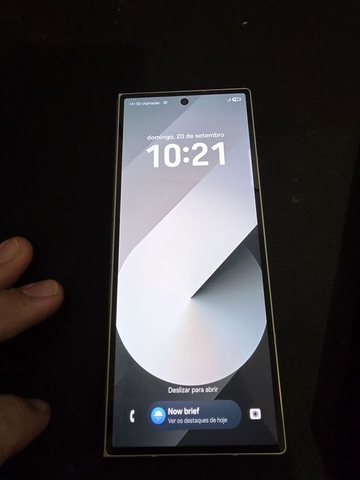 Z fold 6 12/256GB como novo garantia 2028posso trocar em s25 ultra ou 16 pro max