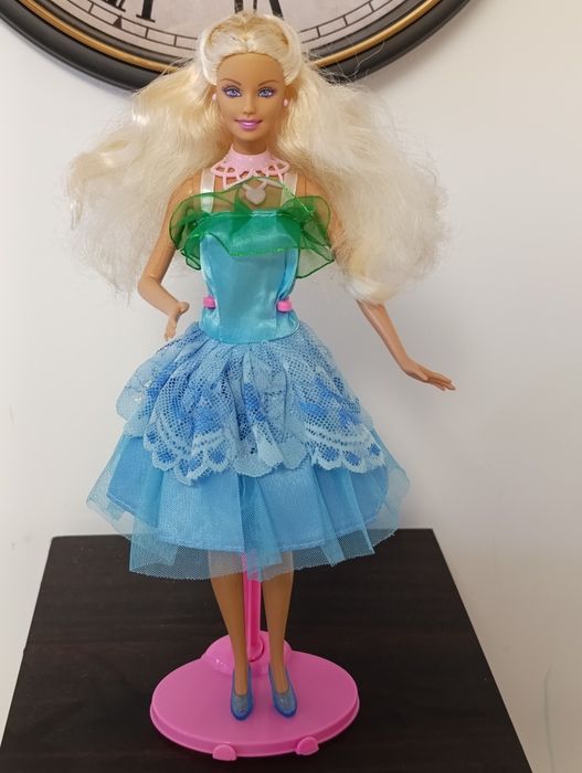 Ubranka dla Barbie - sukienka koktajlowa