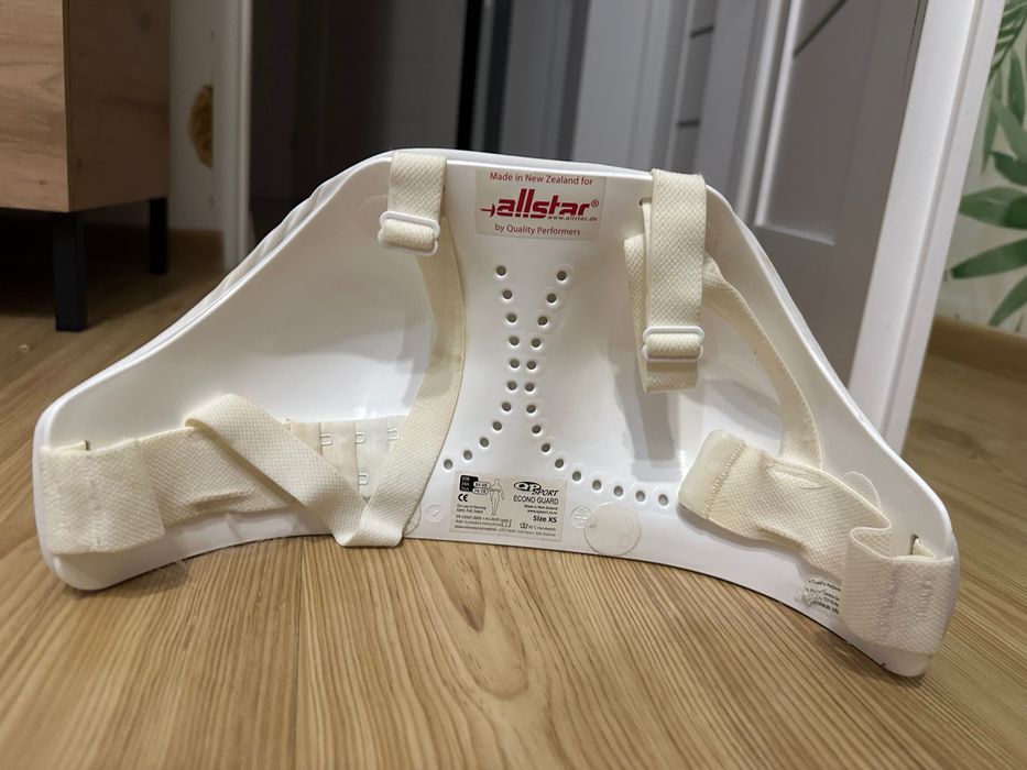 Ochraniacz na biust do sportu