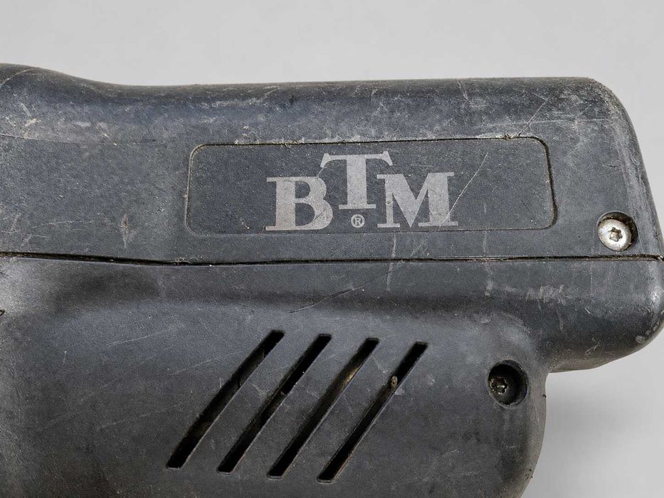 Klinczarka BTM elektrohydrauliczna do blach + głowica, bez akumulatora