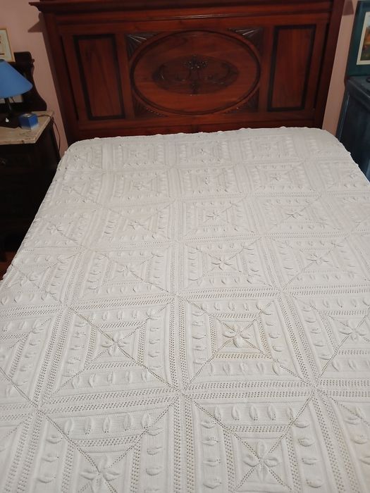 Colcha feita à mão, cama de casal