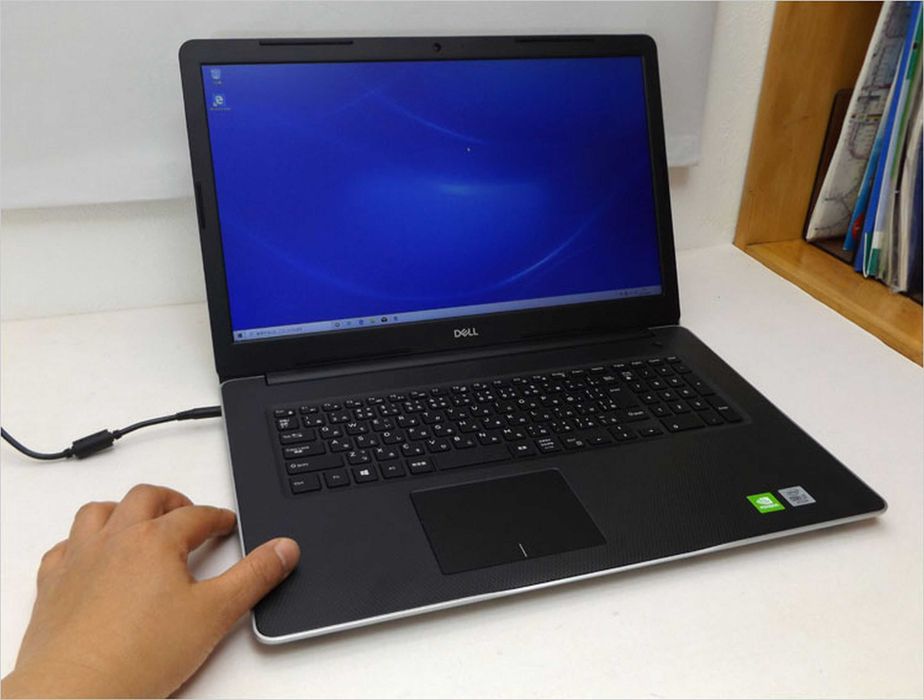 Dell Octacore 17.3" i7/8GB/1TB NVMe Like New64552205204099120