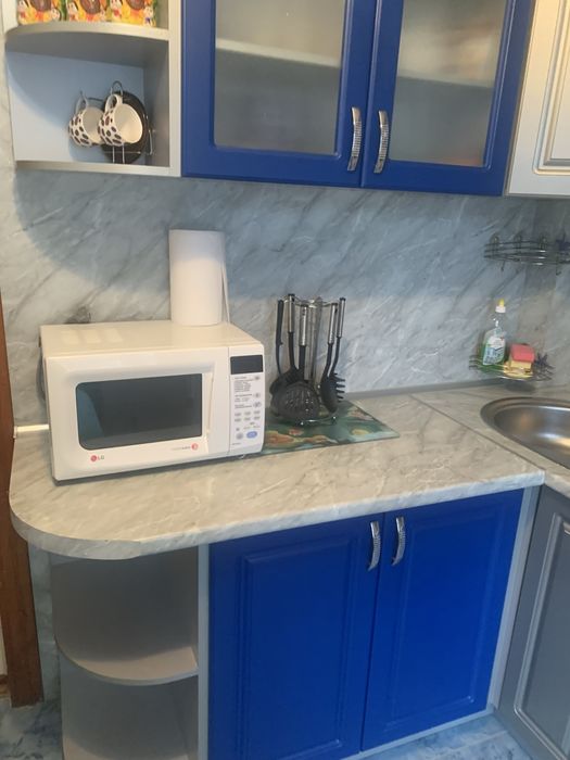 Здам 2 кв  укомплектована 9 мкр