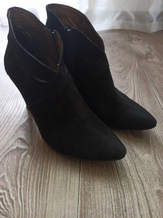 Ботильйони 39 розмір