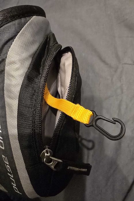 Saszetka/Nerka na butelkę Deuter pulse one