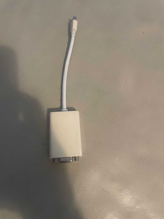 Apple Mini DisplayPort to VGA Adapter - White