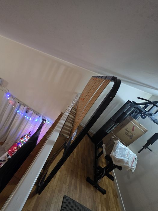 Estrado cama como novo  75€