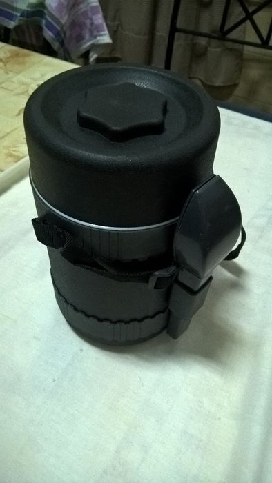 Termo com 3 caixas e talheres