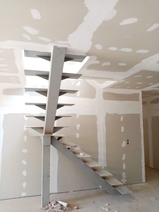 Serviços gerais pladur , pintura, capoto , remodelações gerais