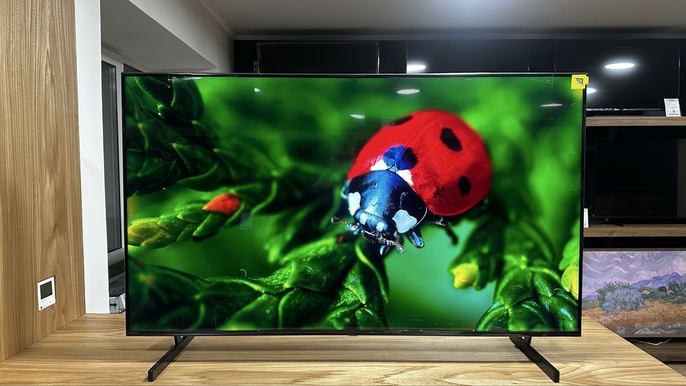 Телевізор QLED 55" Hisense 55E7KQ Smart TV UHD 4K гар. 12 міс