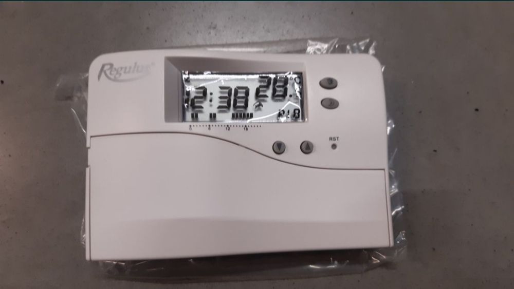 Regulus sterownik pokojowy