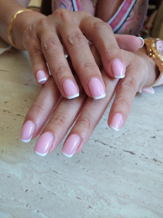 Маникюр/наращивание/педикюр +гель-лак 450