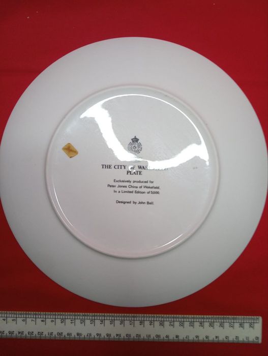 Декоративні тарілки