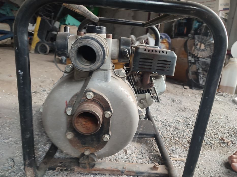 Продам мотопомпу Forte