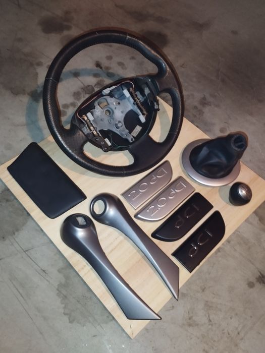 Megane 2 fase 2 / Volante Pele, Porta objetos e mais