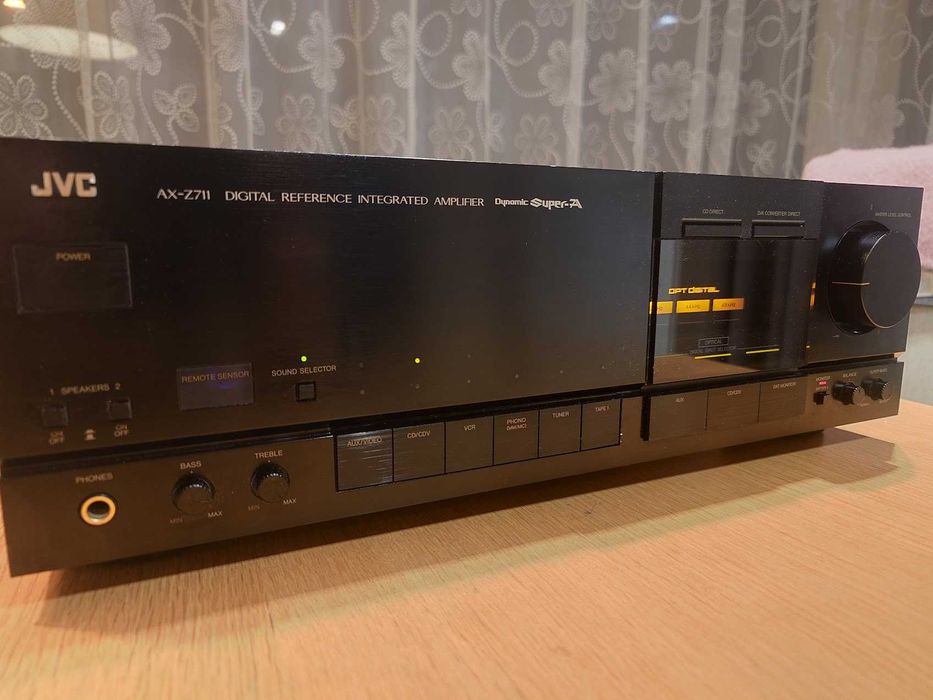 JVC AX-Z711 — wzmacniacz zintegrowany Super-A, po serwisie