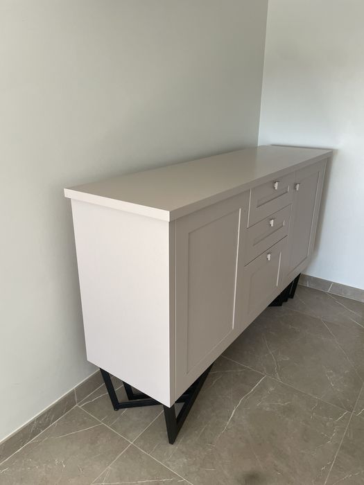 Movel aparador elegante e design moderno