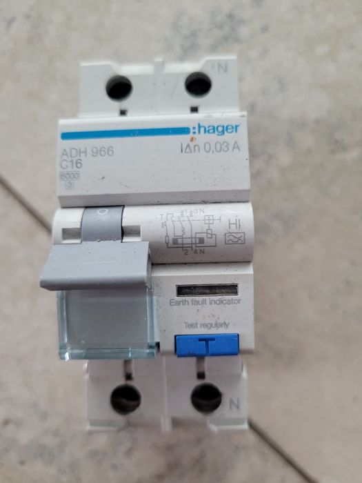 1 szt bezpiecznik hager c16