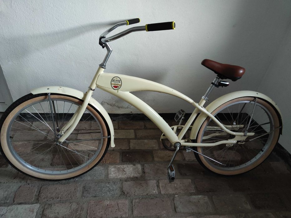 Rower Retro Cruiser marki Velor.