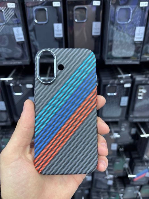Чехол на iphone 16/ 16+/ 17 Карбон. Чохол айфон 16/ 16+/ 17