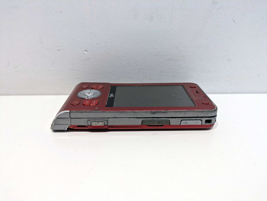Telefon Sony Ericsson W910i + bateria BST-39
