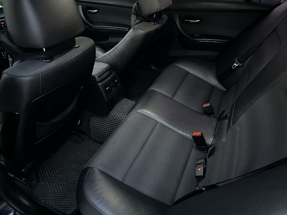 BMW 3 Серії (E90)