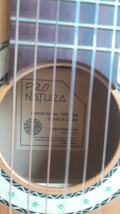 Продам       гітару