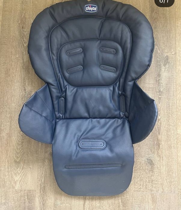Стільчик для годування Chicco Polly Magic Relax.