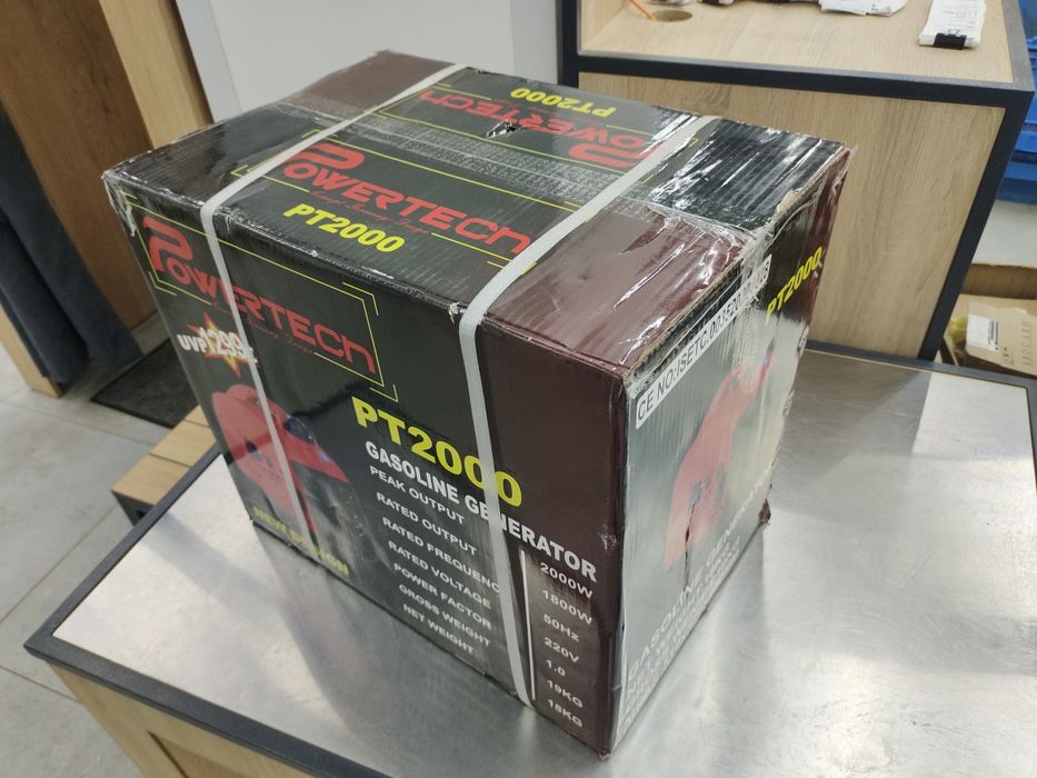 Генератор Powertech PT-2000