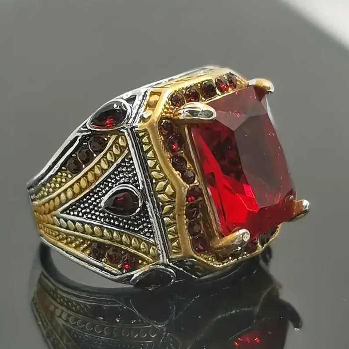 Ручной турецкий мужской перстень с древним вырезанным орлом