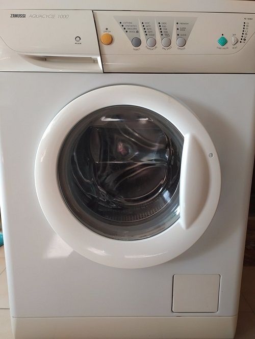 Продам бв стіралку Zanussi Aquacycle 1000