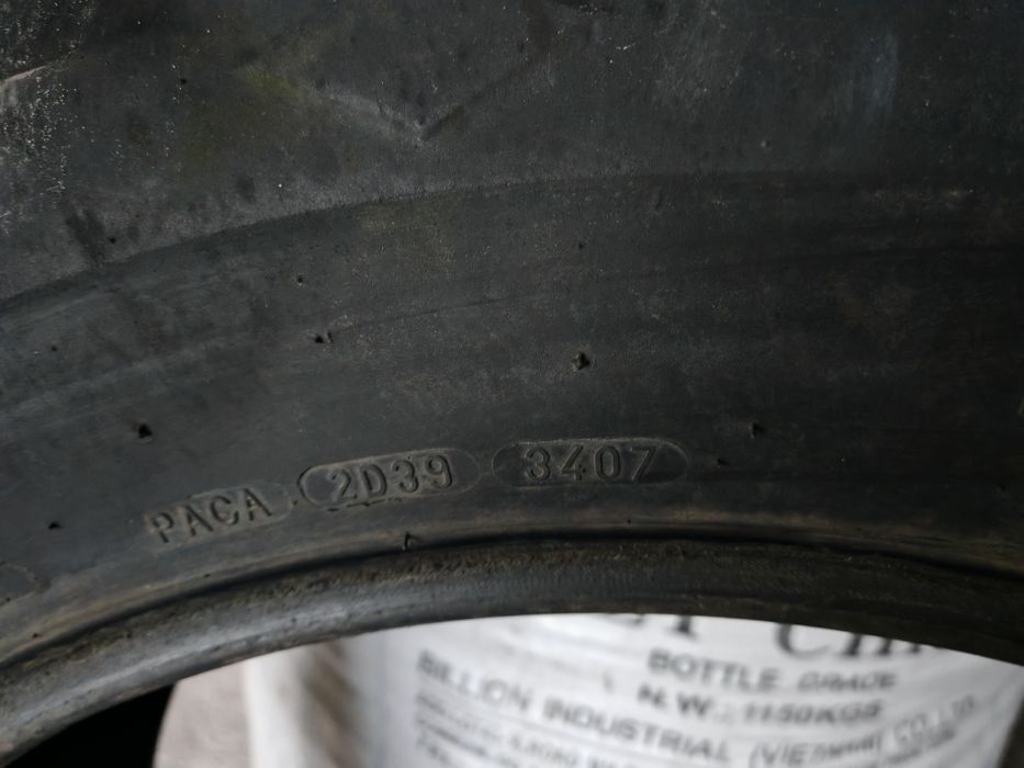 Opona 16.9-30 Goodyear