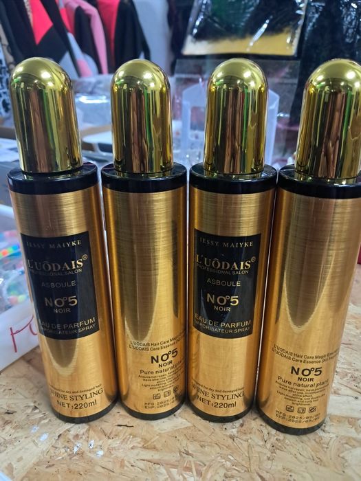 Cacheador de cabelo efeito molhado