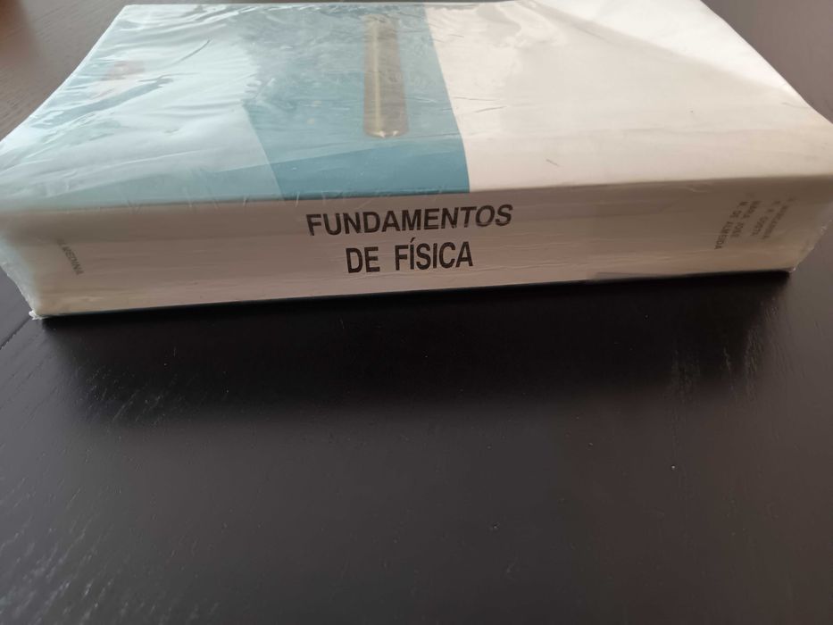 Livro Univ. Fundamentos de Física