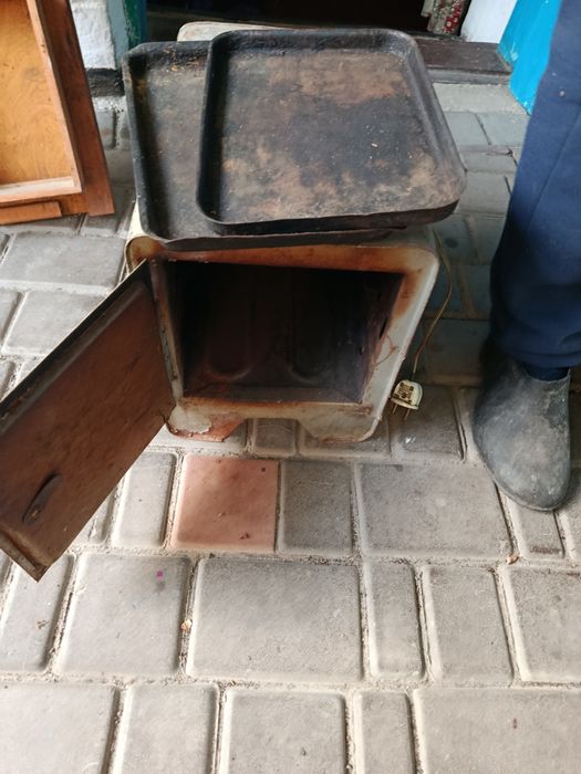 Продаємо електродуховку