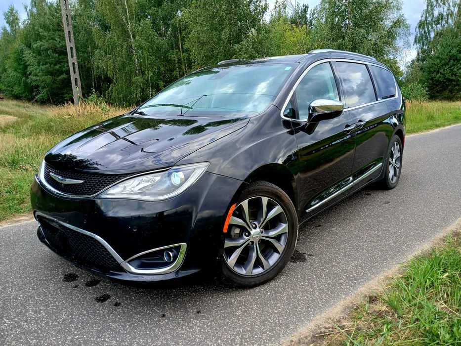 Chrysler Pacifica