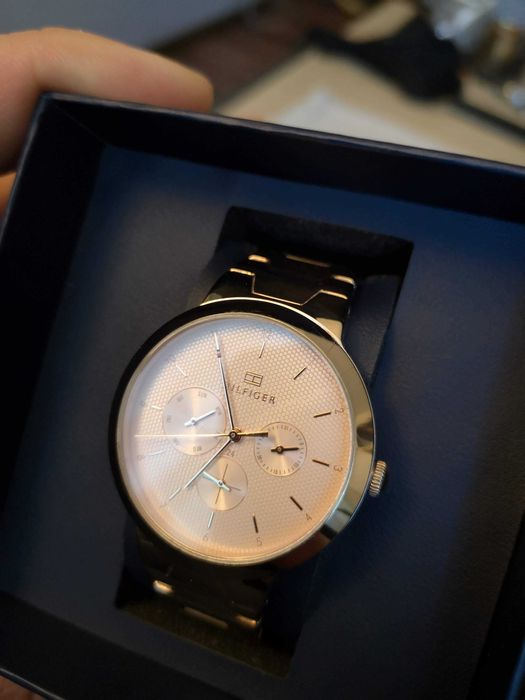 Zegarek damski Tommy Hilfiger różowe złoto
