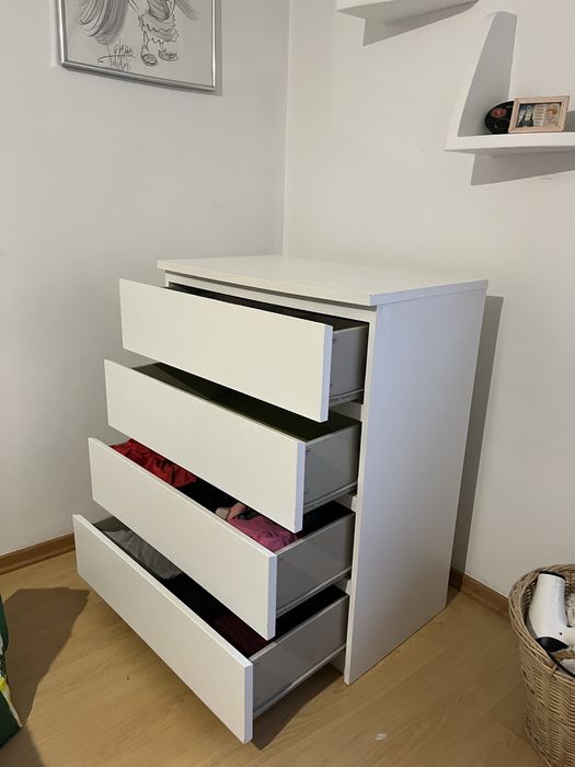 Armário/Cómoda branca