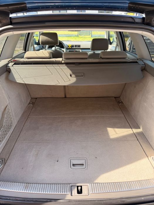 AUDI  A4  B7  1.9 tdi