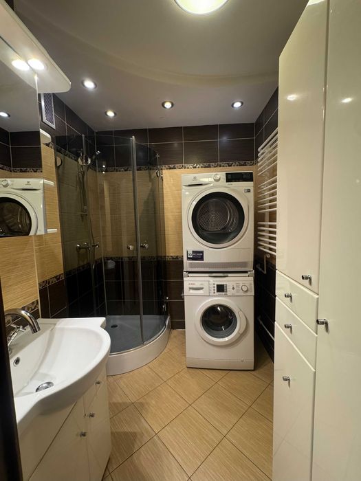 Sprzedam mieszanie 63m2, 3 pokojowe, pierwsze piętro Wesoła