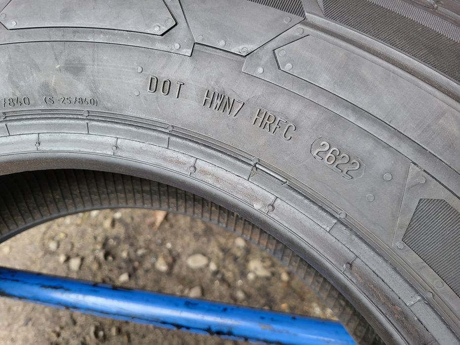 205/75/16C R16C Continental VanContact Winter 2шт ціна за 1шт шини