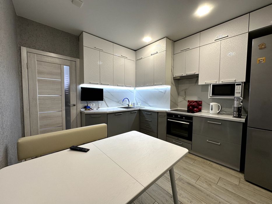 Продам 2 комнатную квартиру ЖК Мира-2 57м2 6 этаж VW