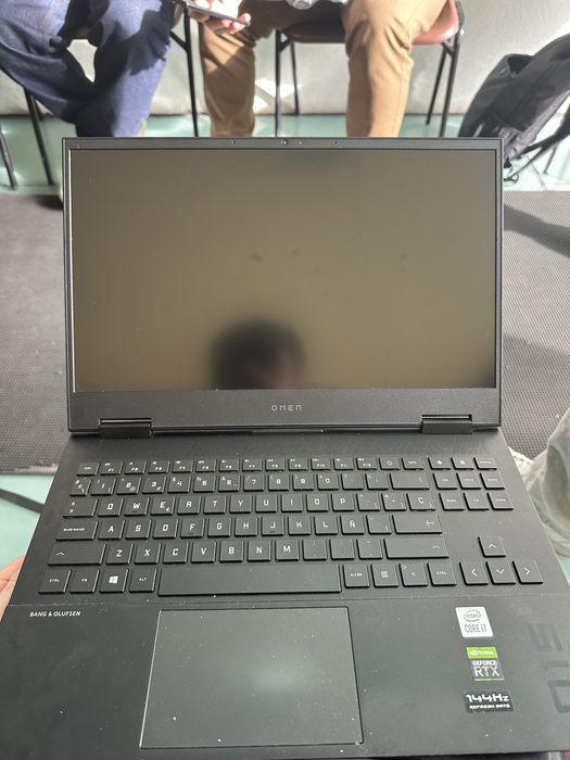 HP OMEN  Gaming Laptop - intel core i7 / RTX 2060