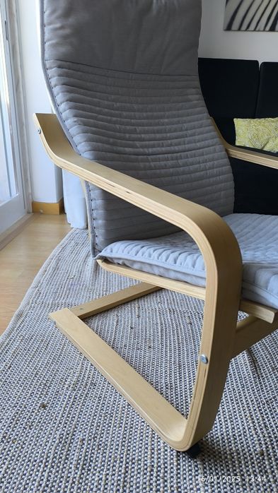 Cadeirão cinza ikea