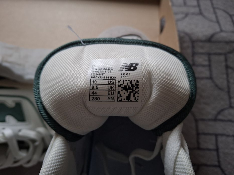 Продам кросівки не вживані